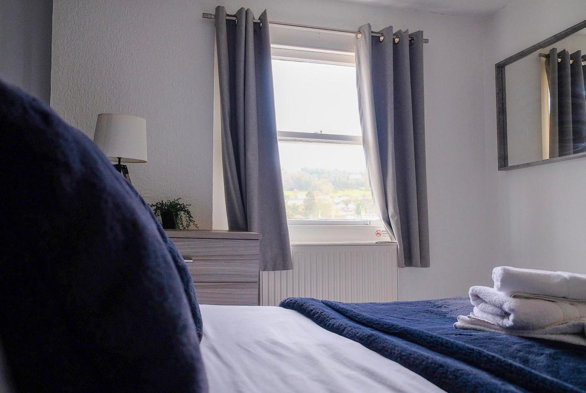 Spacious Georgian 3Bedroom Apartment- 10 Minute Walk To The River Avon, Roman Baths And Bath Abbey Eksteriør bilde